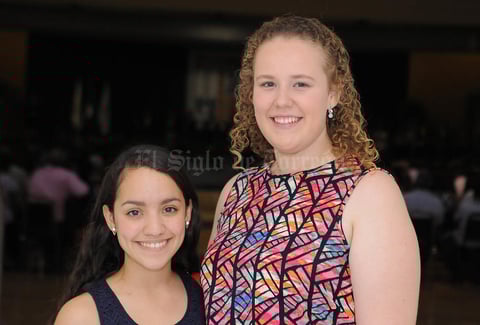 02072016 Arantza y Estefanía.