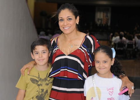 02072016 Luis, Marilú y Maryfer.
