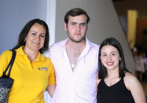 02072016 Gabriela, Ángel y Luisa.