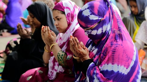 El que se vive es uno de los cinco pilares del Islam.