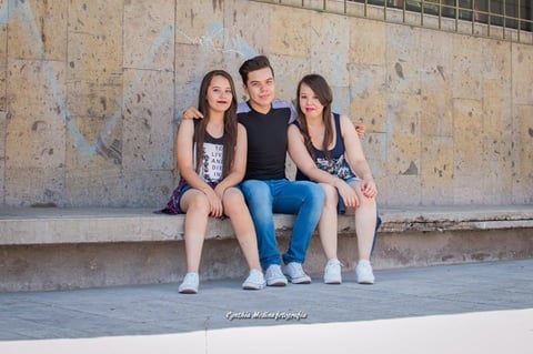 07072016 Hermanos Flores.