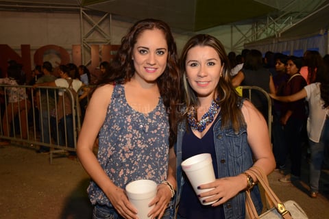 Claudia y Azucena.jpg