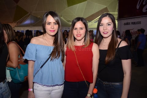 Marcela, Karina y Karla.jpg