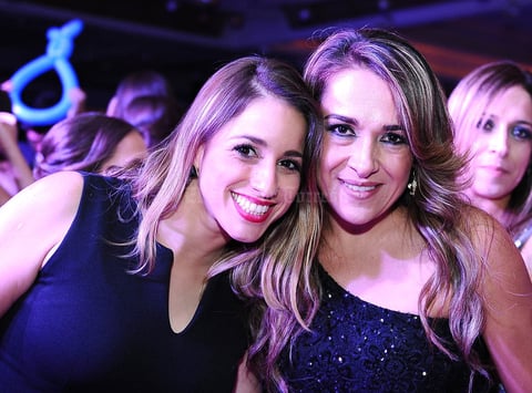 Karla y Emma.jpg