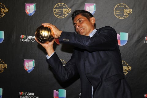 Jorge Campos recibió un reconocimiento a su trayectoria deportiva.