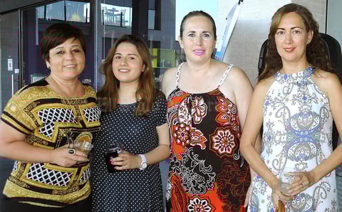 10072016 Magdalena, Karen, Ale y Paty.