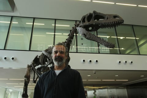Presentación de Gualicho shinyae, un insólito dinosaurio carnívoro que habitó en la Patagonia Argentina durante el periodo Cretácico Superior, en un evento realizado en Buenos Aires. Gualicho.