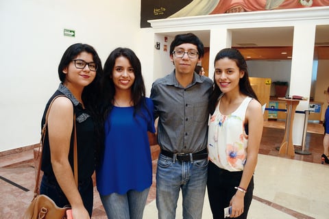 14072016 Oly, Karina, Alex y Katia.