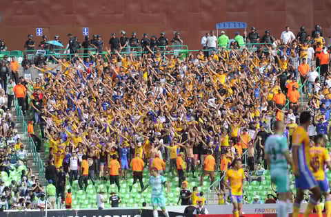 Muchos aficionados de los Tigres presenciaron el encuentro.