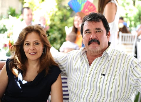 14072016 Estela y David Cruz.