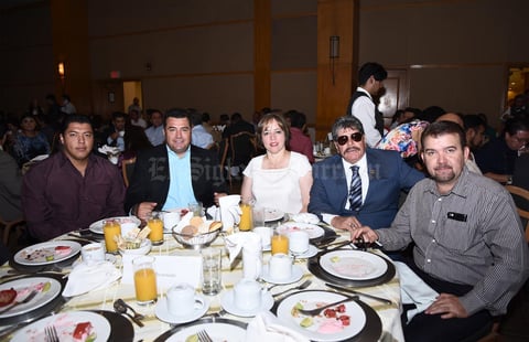 20072016 Jesús, Carlos, Martha, Javier y Omar.