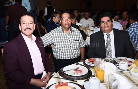 20072016 Jorge, Juan y Juan.