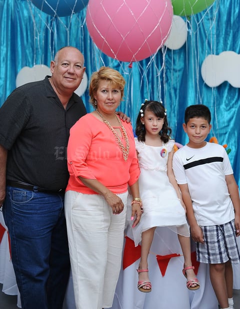 Rodolfo, Zulma, Daniel y Gloria.jpg