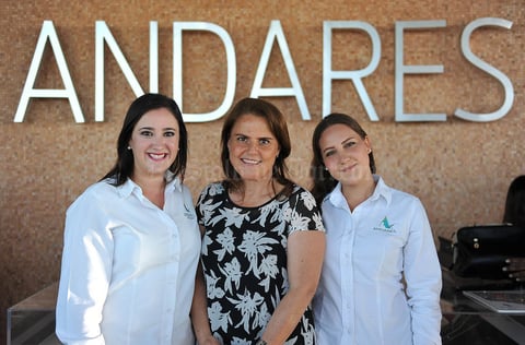24072016 Gisela Tijerina, Rocío Galván y Karla González.