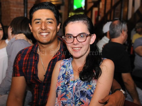 25072016 Luis y Mary Pily.