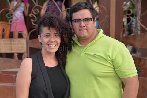 25072016 Angélica y Max.