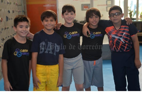 26072016 EN CURSO DE VERANO.  Santiago, Arif, Sebastián. Hernán y Nacho.