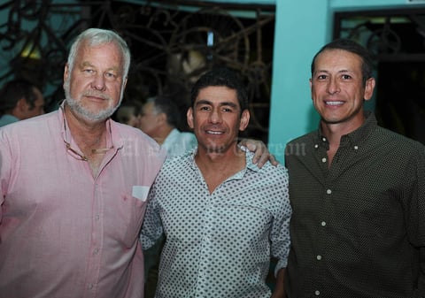 25072016 EN RECIENTE EVENTO.  Claudio, Ricardo y Jesús.