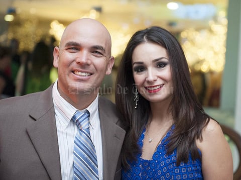 28072016 Ricardo y Mónica.