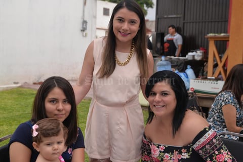 02082016 Maribel y Blanca.