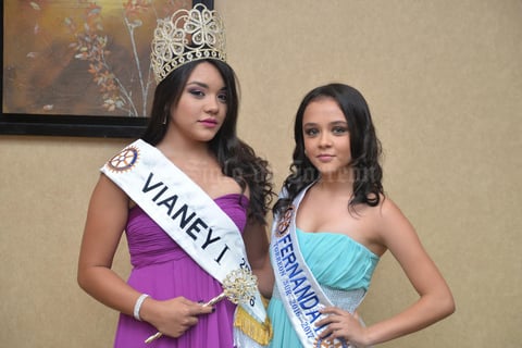 02082016 Vianey y Fernanda.