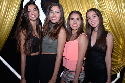 Cecy, Andrea, Carla y Vanessa.jpg