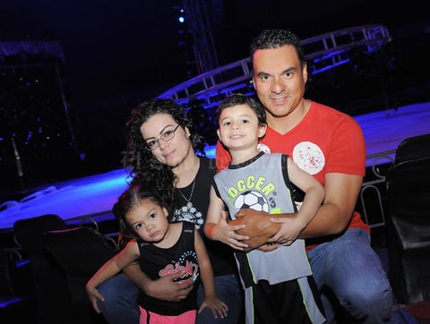 04082016 Alejandra, Gerardo, Camila y Mateo.