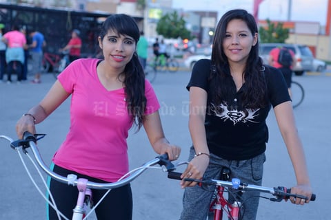 08082016 Elena y Shelene.