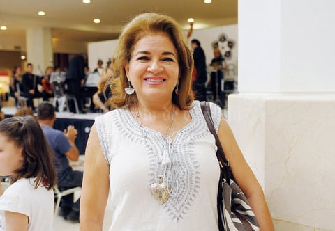 07082016 POSA PARA LA CáMARA.  María Luisa.