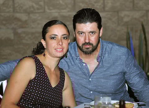 08082016 Ana Paula y Elena.