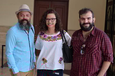 05082016 Presentes en proyección