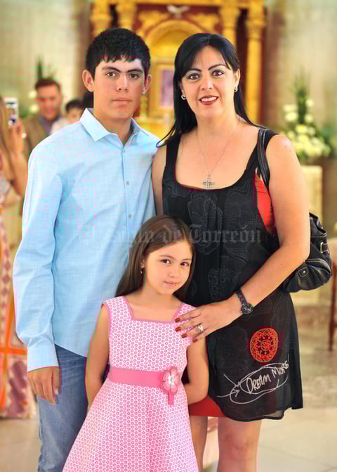 08082016 Carlos Daniel, Bárbara y Barbie.