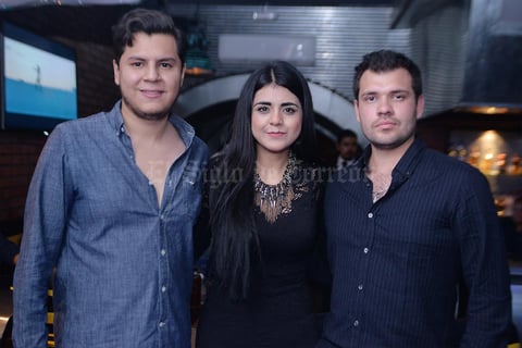 05082016 Alejandro, Luisa e Israel.