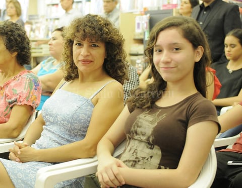 09082016 Isabel y Otilia.
