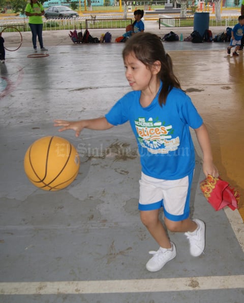 09082016 Instructores del curso de verano.