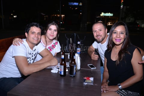 09082016 Alan, Marcela, Juando y Nelda.