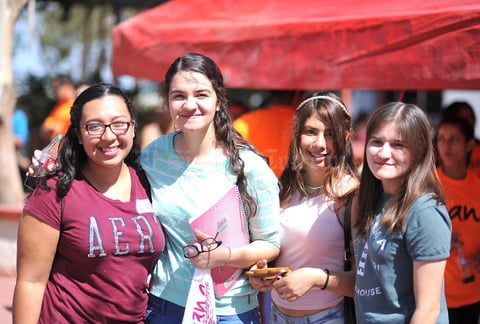 10082016 Andrea, Miroslawa, Aracely y Fanny.