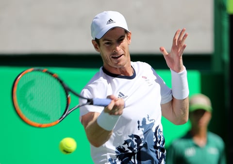 Andy Murray derrotó al japonés Kei Nishikori y se medirá ante Del Potro por el oro olímpico.