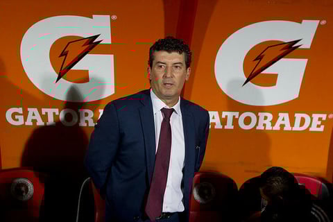De la Torre siguió en Chivas hasta el Torneo Apertura 2007 cuando fue destituido de su cargo el 27 de septiembre.