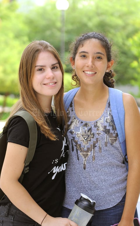12082016 Mariana y Cristina.