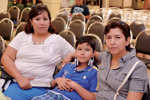 15082016 Holinda, Alexis y Rosy.