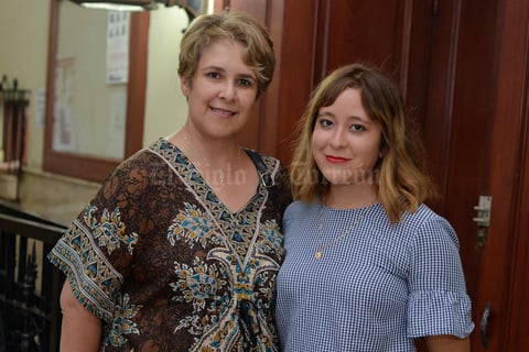 12082016 Rebeca y Luisa Fernanda.