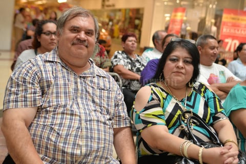 11082016 Saúl y Lupita.