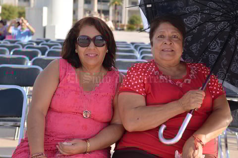 17082016 Mayela y Mónica.