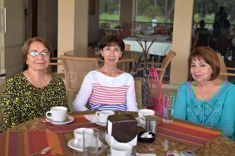 19082016 Julieta, Bety y Lety.
