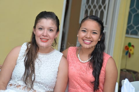 18082016 Mayela y Aide.