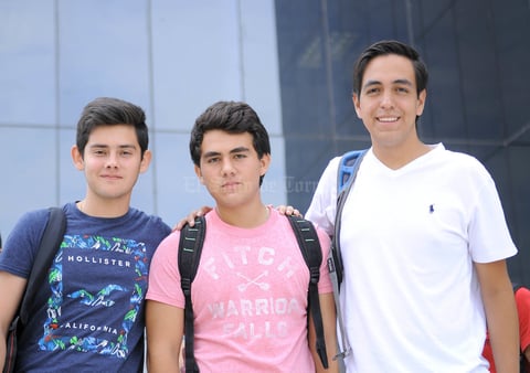 Roberto, Carlos y Jesús