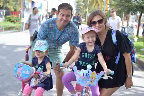 20082016 Joaquín, Meche, María Joaquina y Macarena.