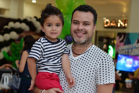 24082016 Aillen, Esteban y Analí.