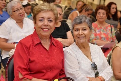 24082016 Cecy y Lety.